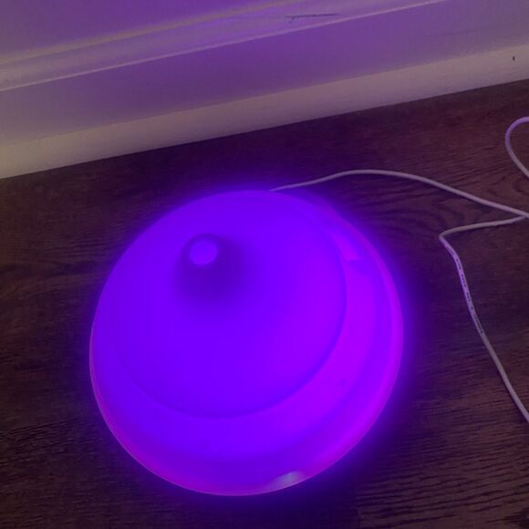 Glowing Aromatherapy Diffuser - Picture 5 of 6